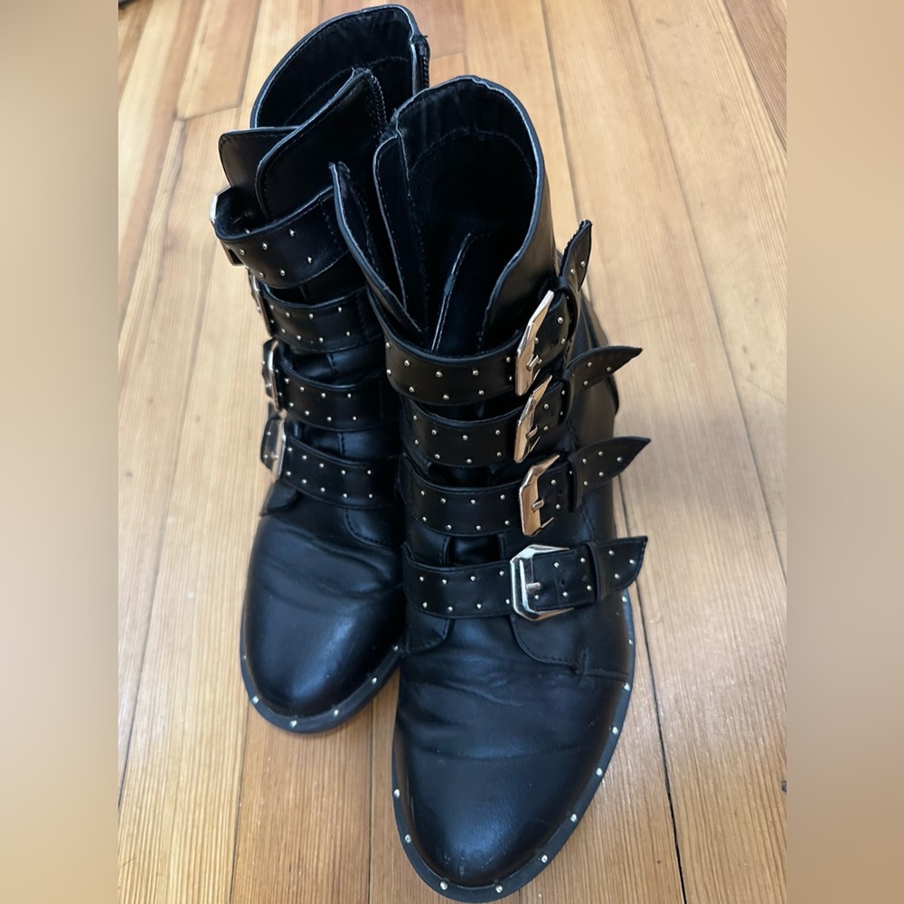 Leather boots